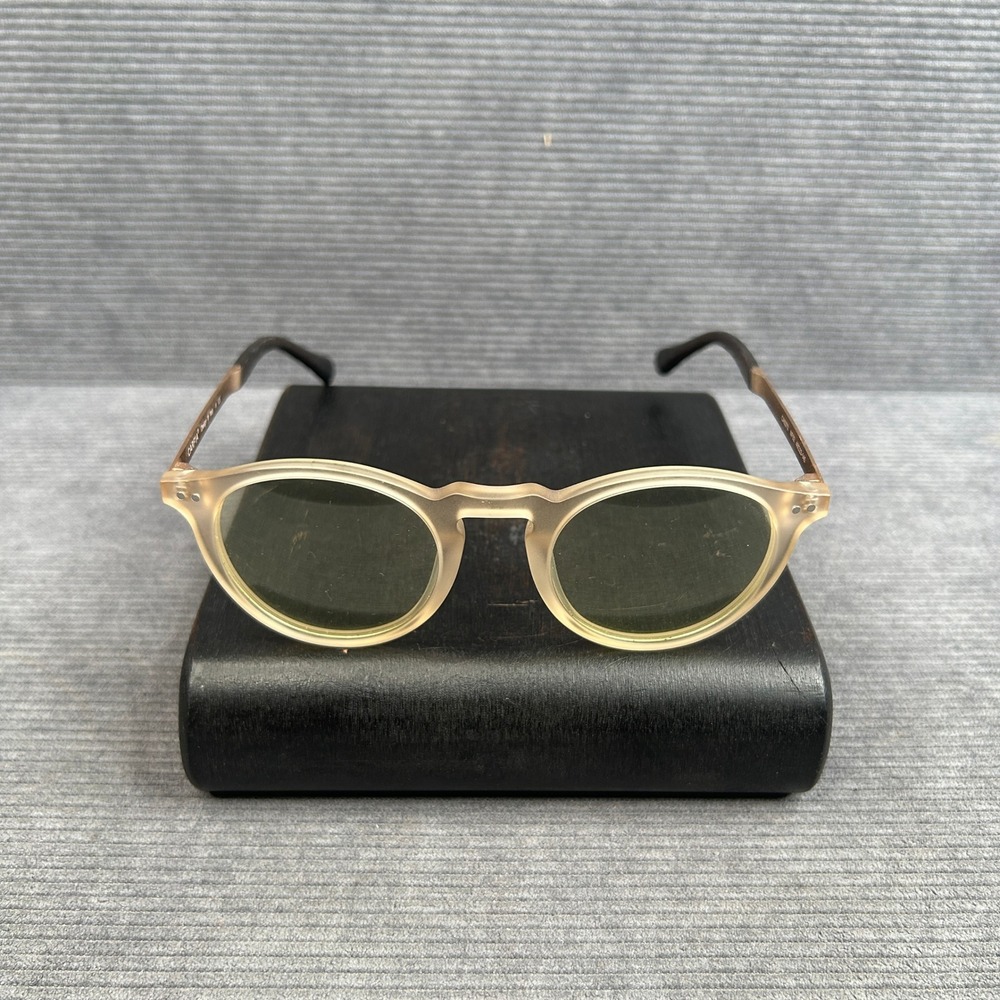 Carfia CA5373 NF02 Matte Champagne Round Y2k Sunglasses Gold Racing Stripe